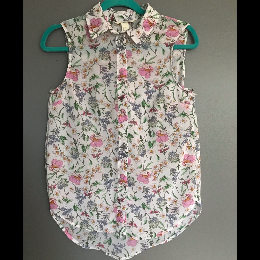 Sheer floral sleeveless blouse